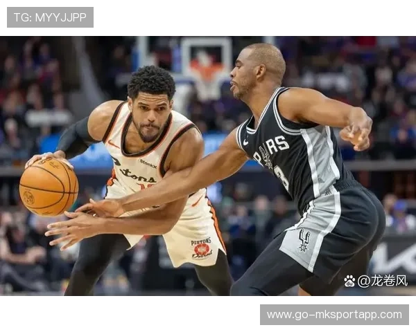 马刺队青训营锻造未来巨星，马刺团队篮球